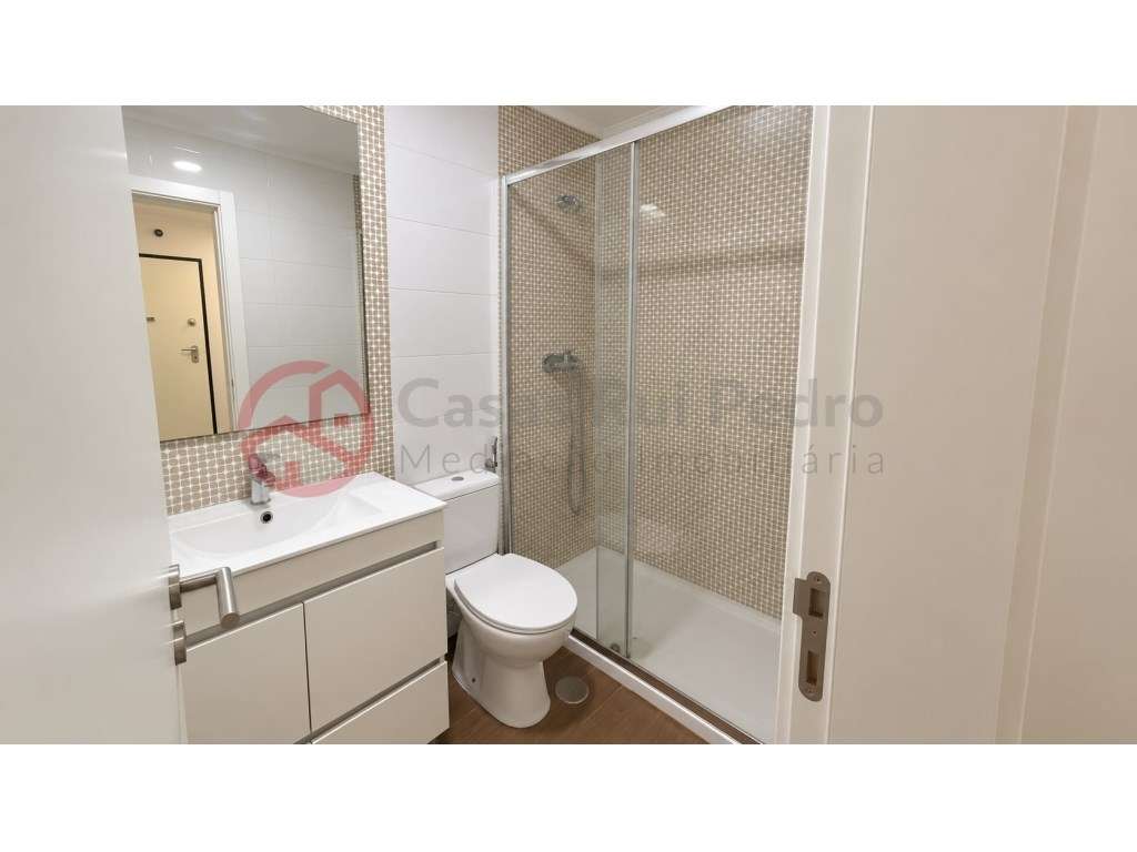 Apartamento T2 remodelado, Lavradio-13
