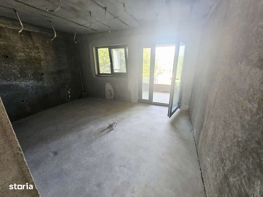 Vilă luminoasă, 4 camere, cu teren generos – Com. Plopu-7