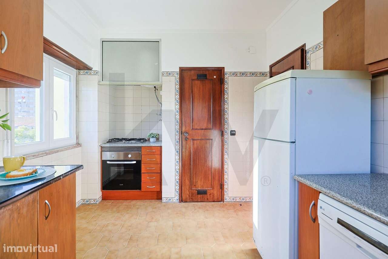 Apartamento T2 às portas de Lisboa - Grande imagem: 2/23