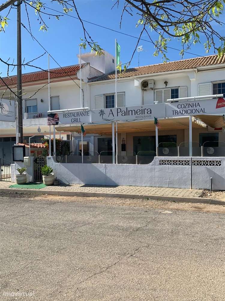 Moradia (Possibilidade) em Estômbar-29