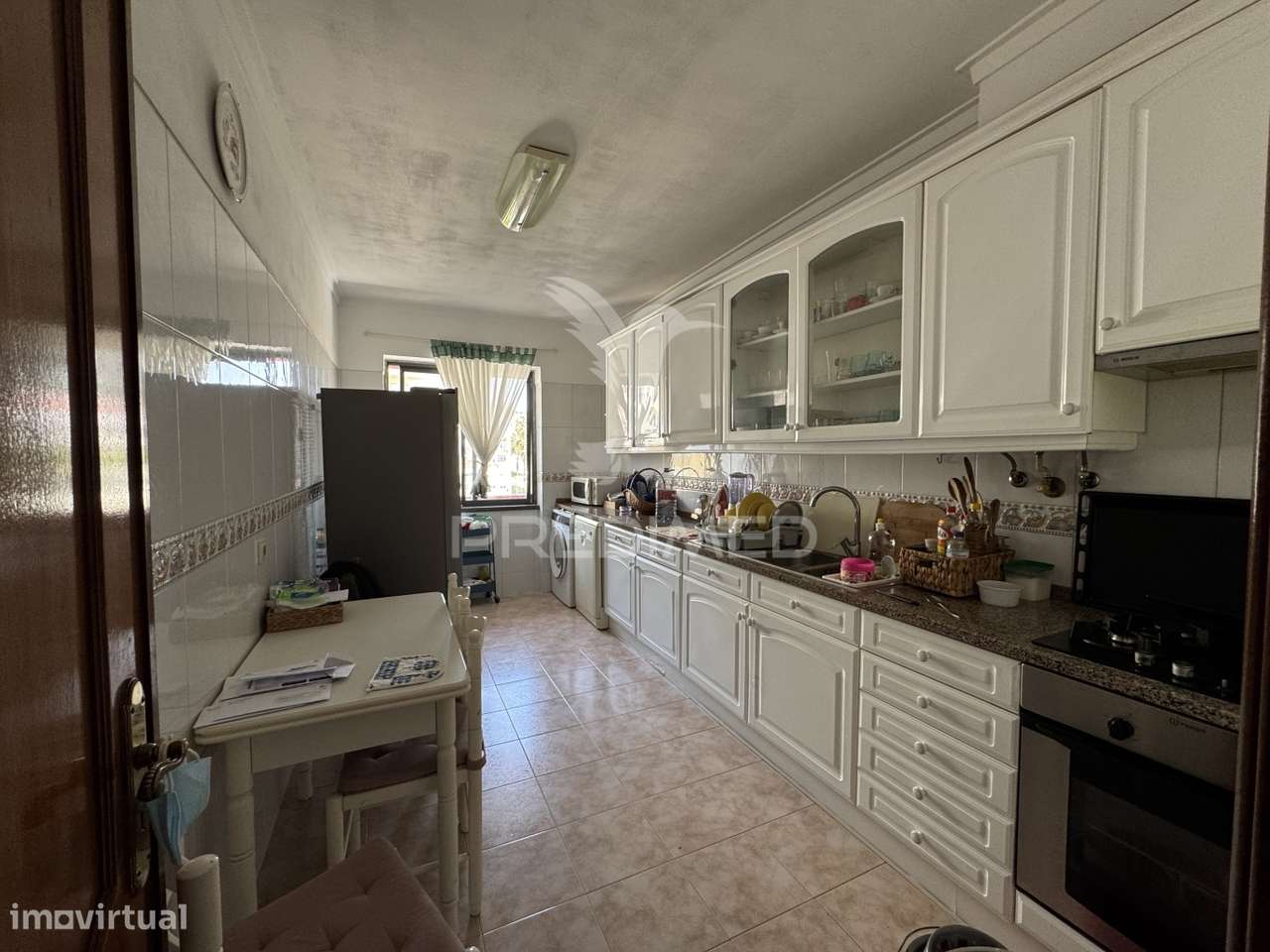 Apartamento T3 c/Garagem e Parqueamento - Grande imagem: 3/23