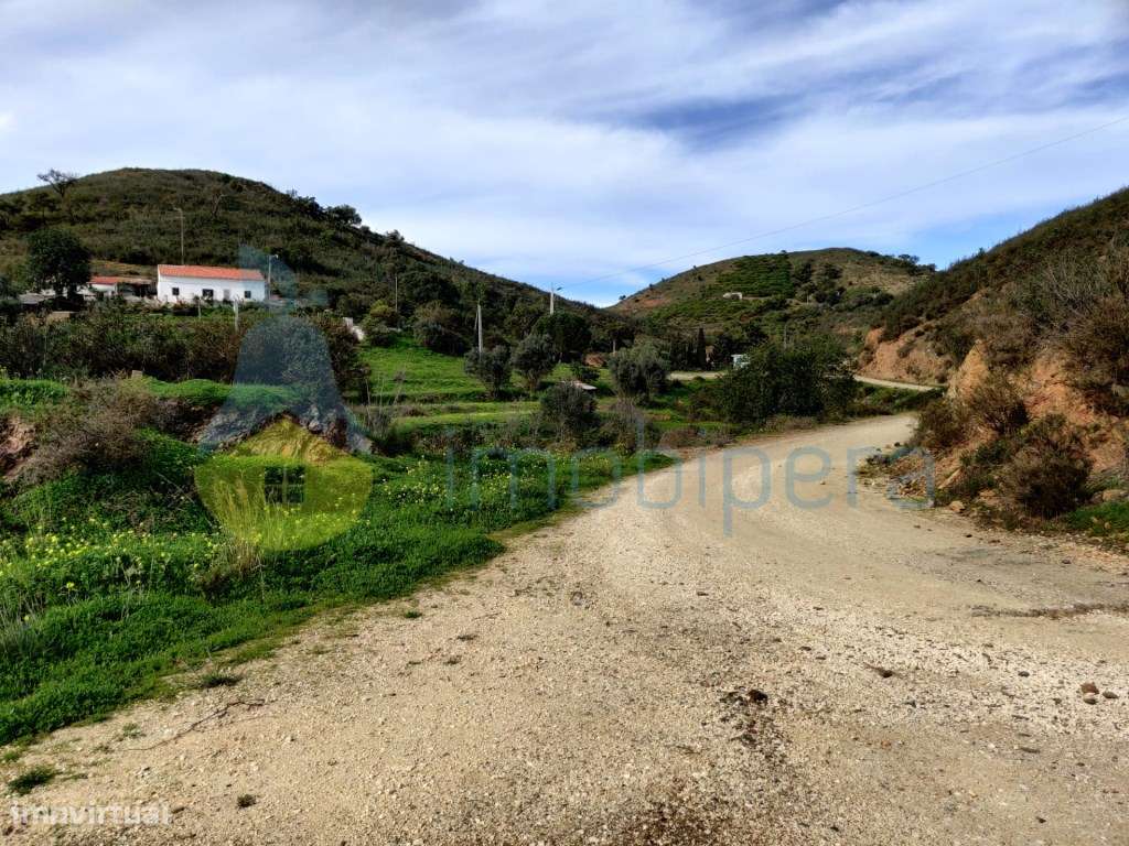 Silves - Terreno com Casa - Junto Barragem Silves - Grande imagem: 4/17