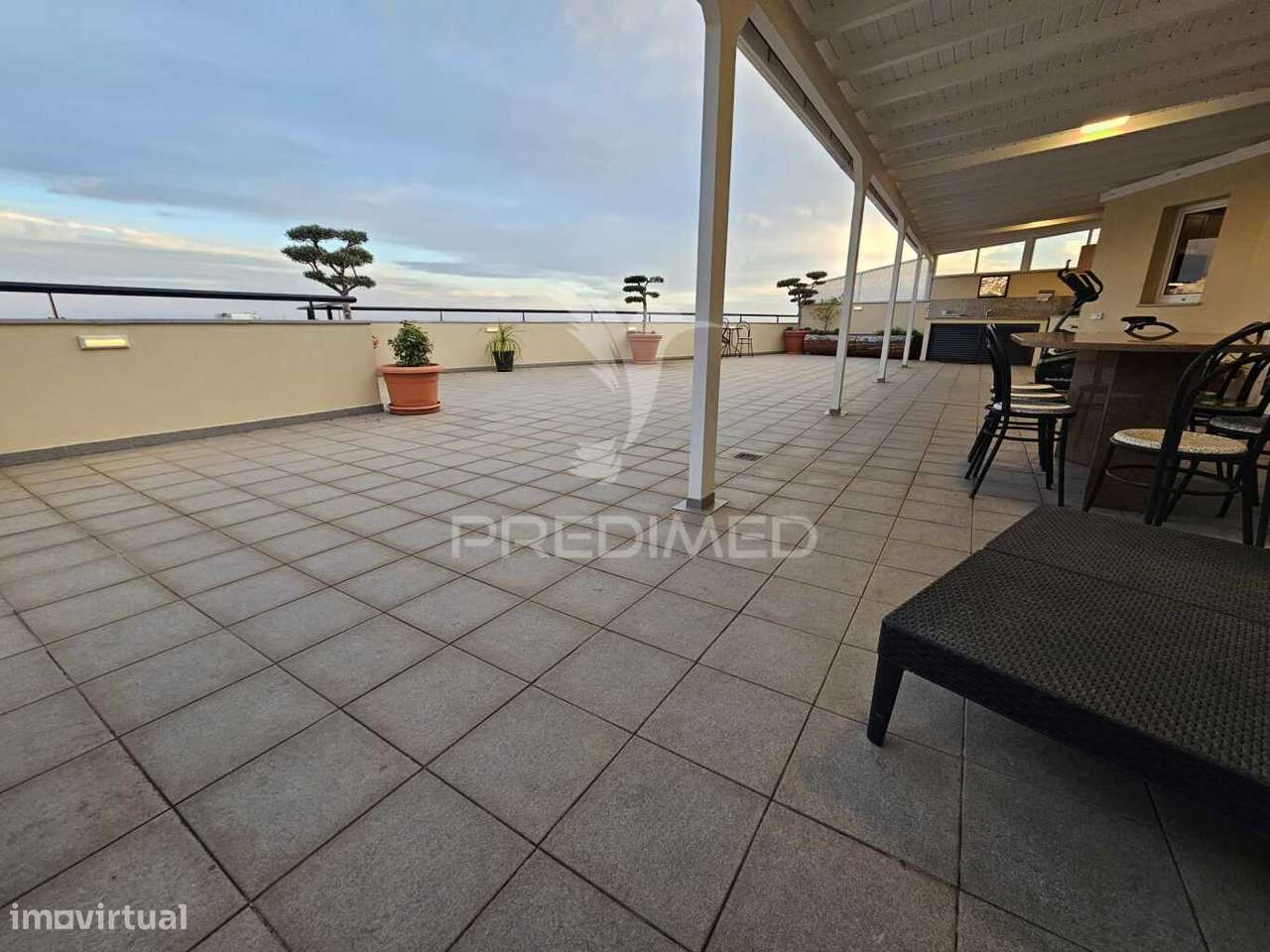 VENDO PENTHOUSE T4 NOS BARREIROS VISTA FUNCHAL. - Grande imagem: 5/16