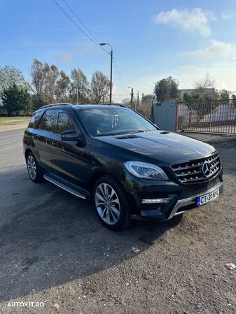 Mercedes-Benz ML 350 BlueTec 4MATIC Aut - 1