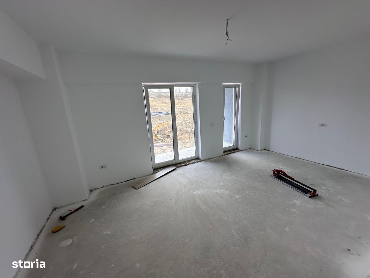 Apartament cu 3 camere, BLOC NOU-PACURARI-KAUFLAND!! COMISION 0%!