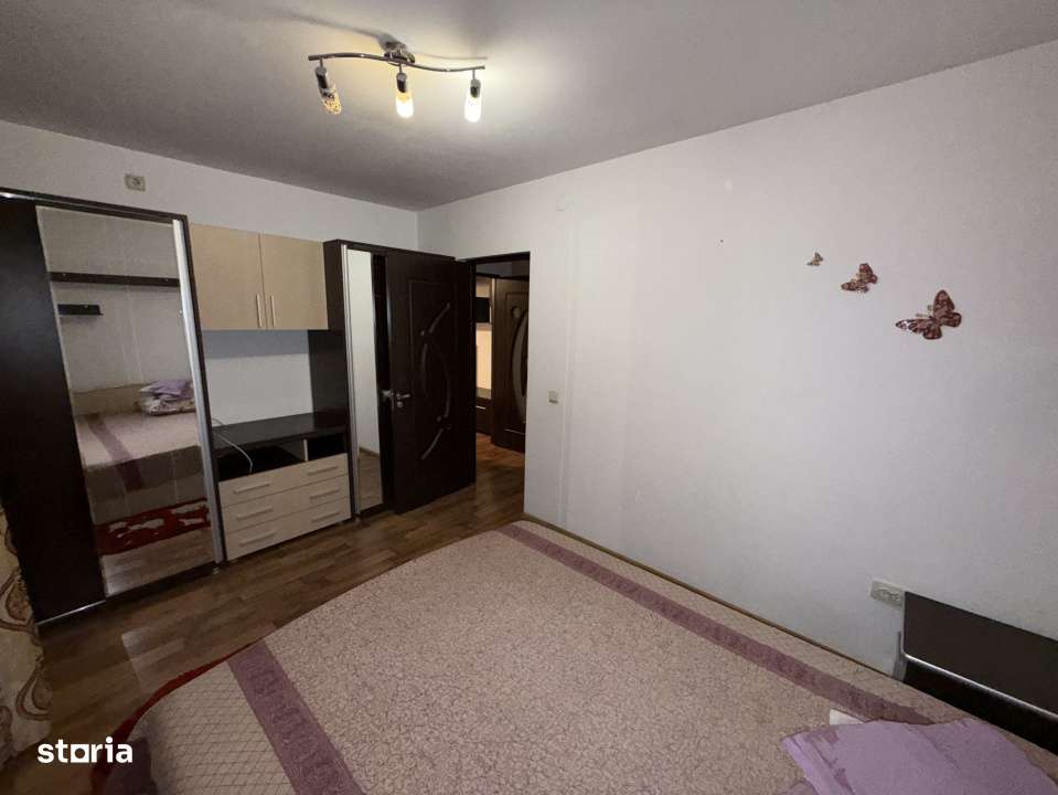 Apartament 2 camere, semidecomandat, 52mp, Rovine, zona Helmat. - Imagine principală: 4/8