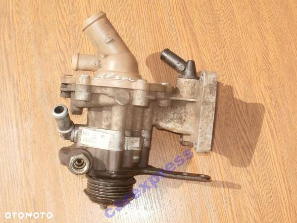 POMPA WSPOMAGANIA WODY FORD MONDEO MK3 2,0 TDCI - 1