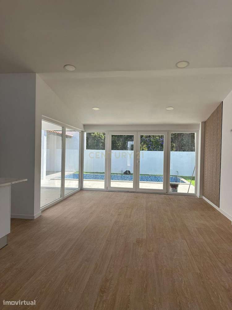 Moradia Térrea de Excelência no Alto do Índio – Conforto, Elegância e-9