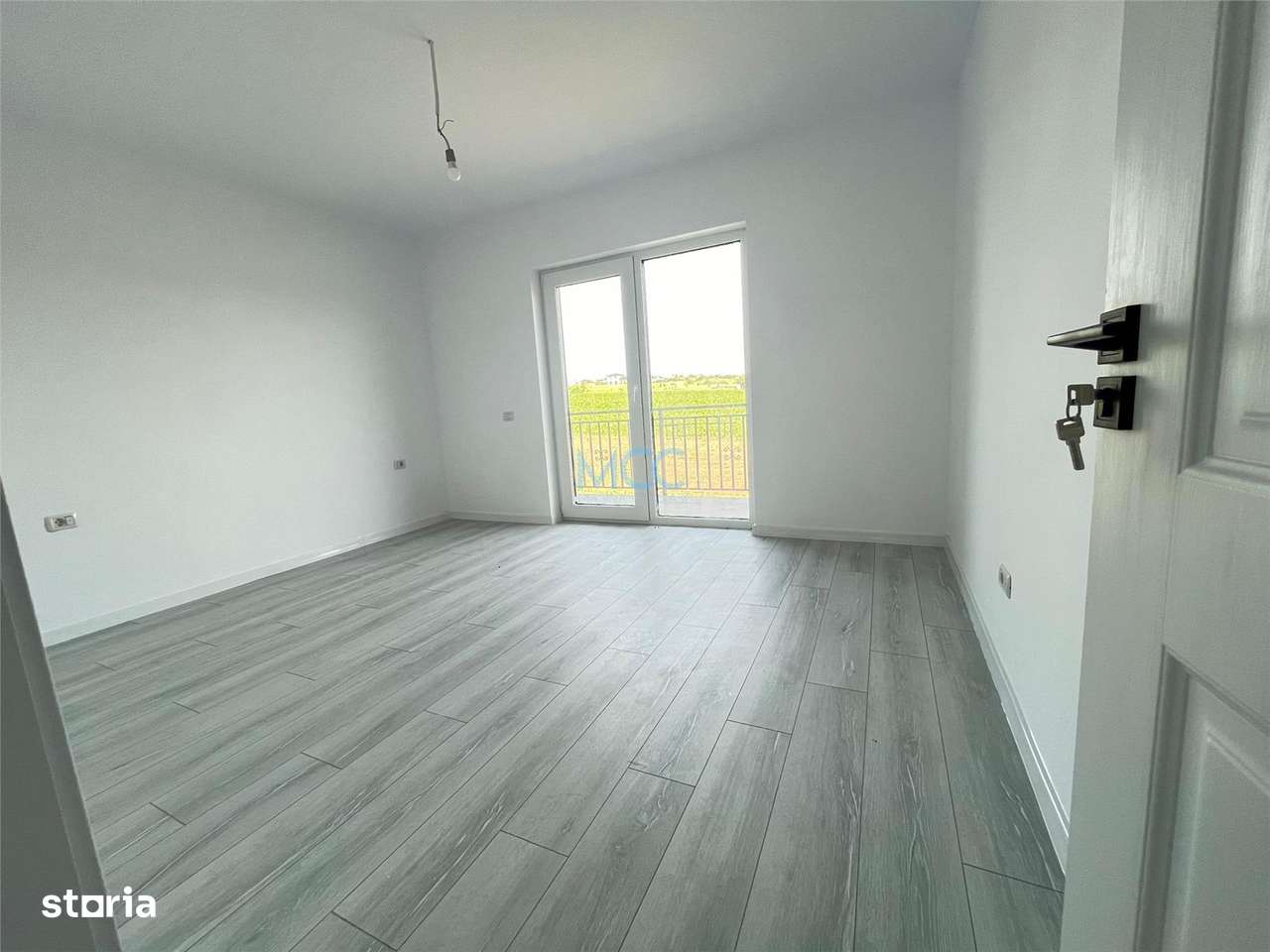 Vand Casa de tip Triplex, 5 camere-5