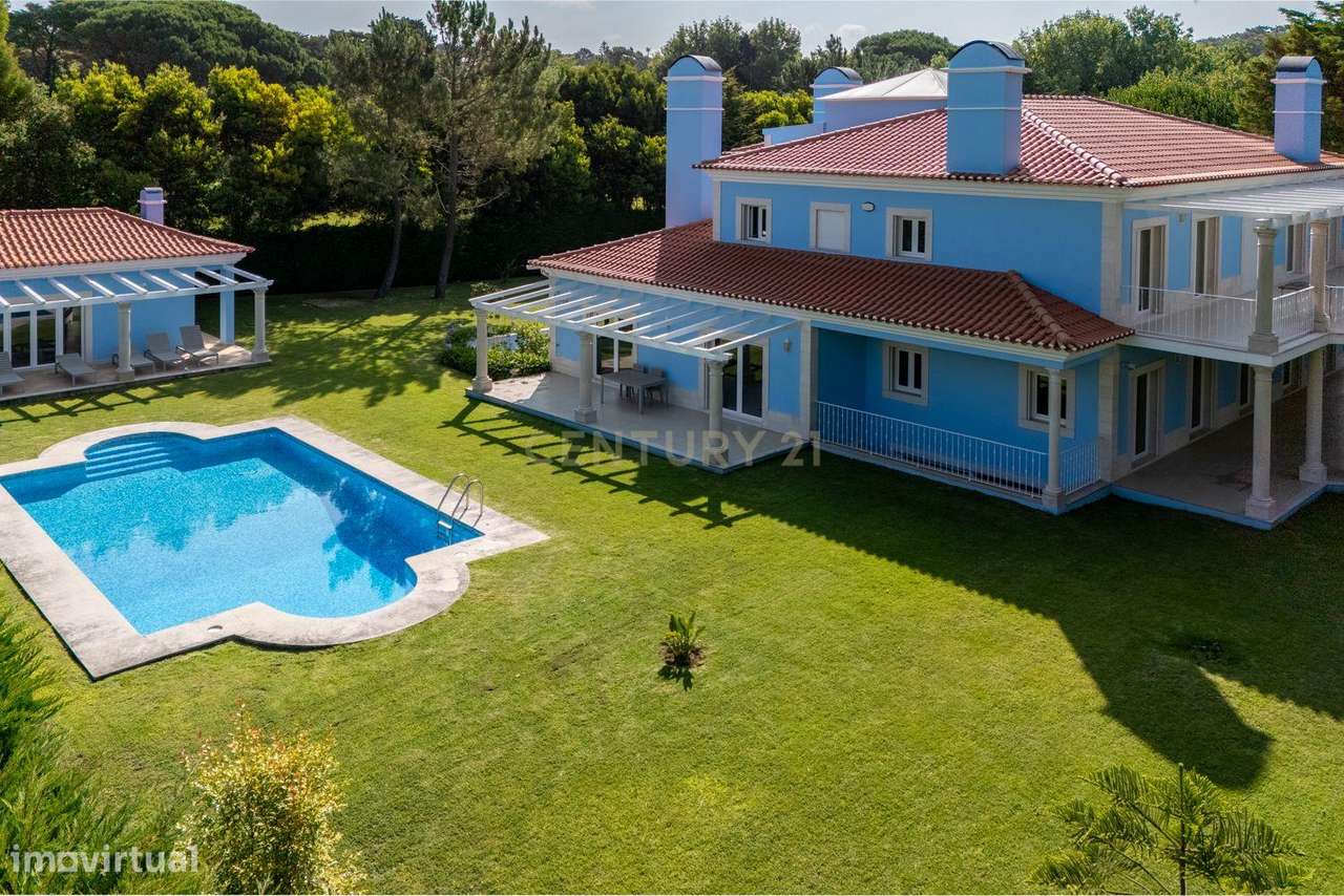 Moradia no Condomínio Privado da Penha Longa-48