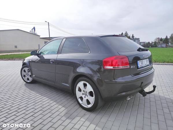 Audi A3 1.9 TDI Attraction - 5