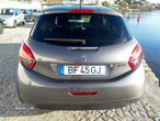 Peugeot 208 1.5 BlueHDi Signature - 4