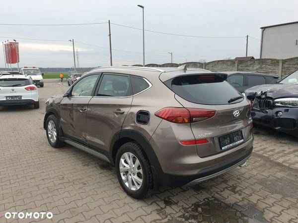 Hyundai Tucson 1.6 GDi 2WD Pure - 4