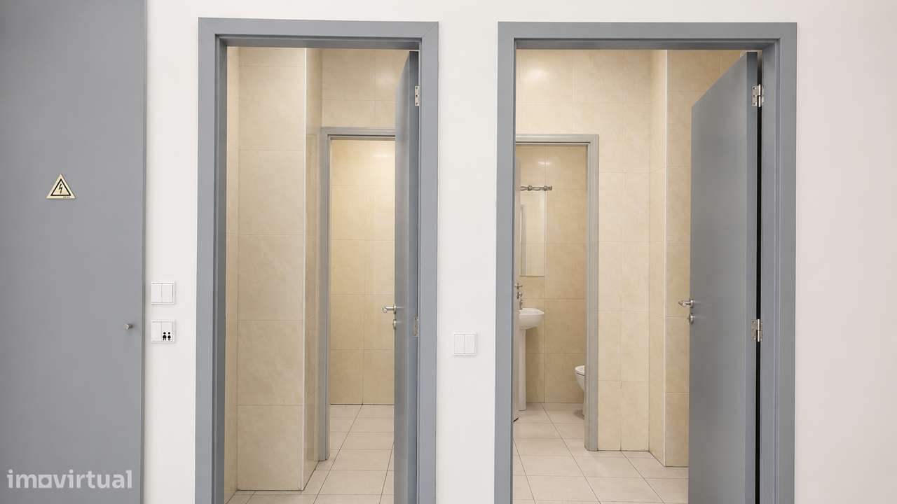 Imóvel comercial em Matosinhos com montra-5