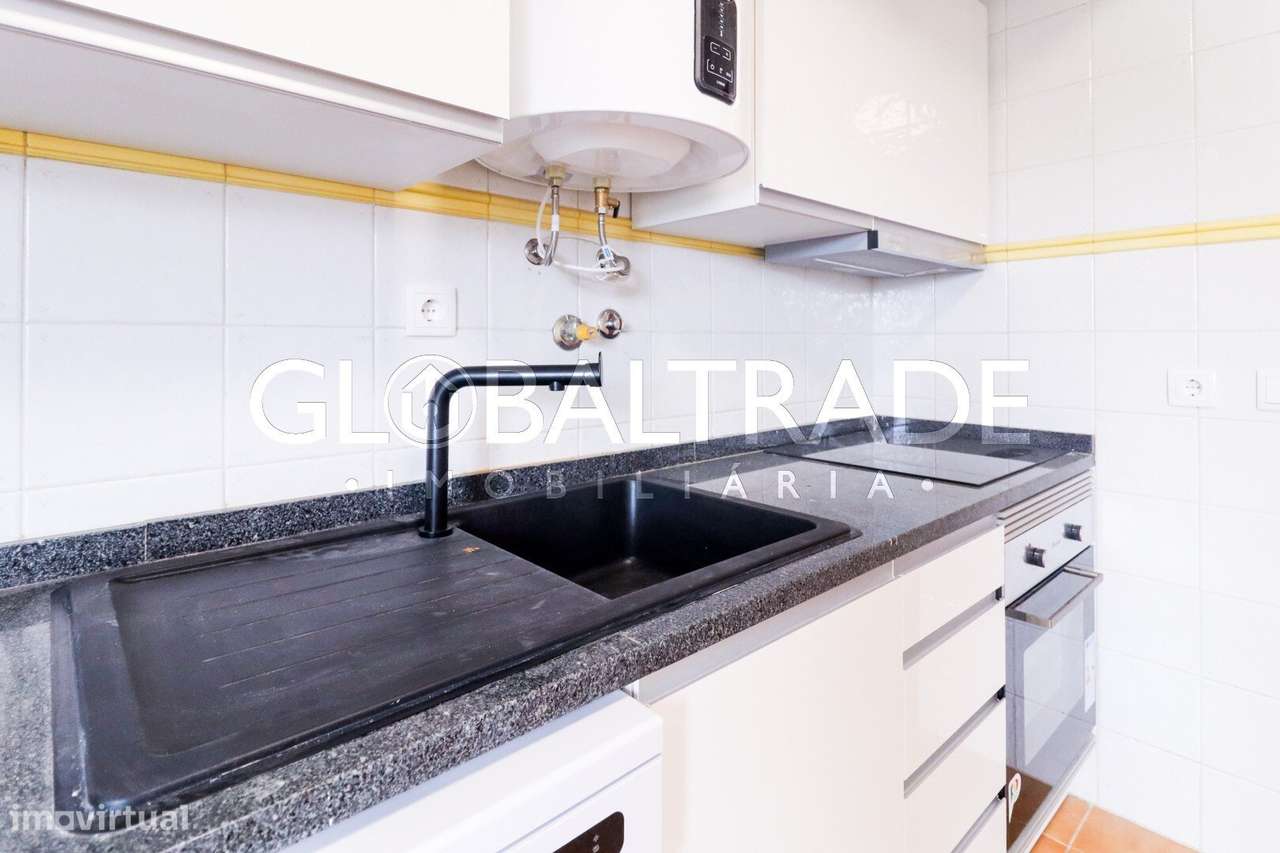 Apartamento T2 Renovado & Equipado em Fânzeres-11