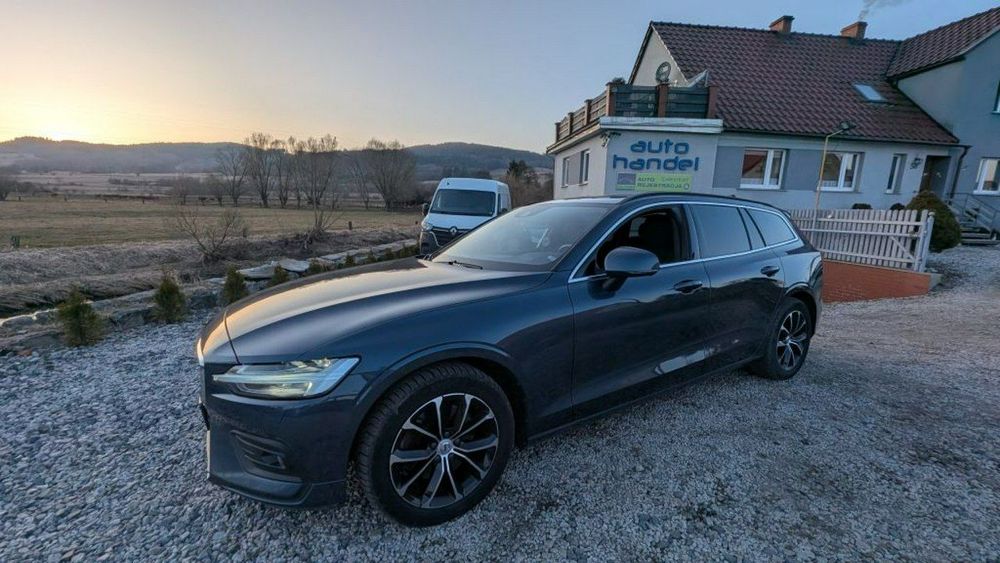 Volvo V60 II 2021