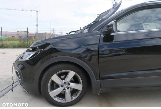 Volkswagen T-Cross - 5