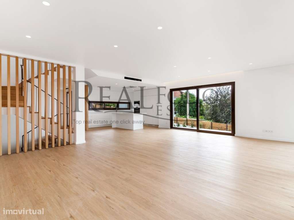 Moradia T3+1 com Piscina e Jardim Privativo em Cascais - Grande imagem: 5/54