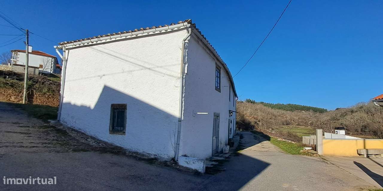 Moradia Isolada T3, S. Martinho de Angueira - Grande imagem: 4/35