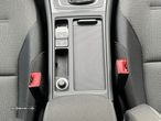 VW Golf Variant 1.6 TDi Confortline DSG - 32