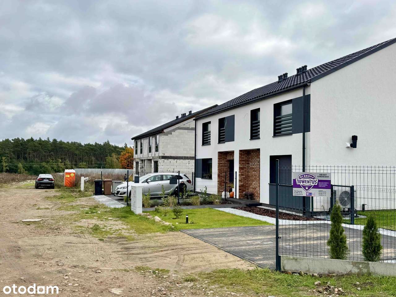 Kiekrz – nowoczesny bliźniak z dużym ogrodem w zielonej okolicy-7