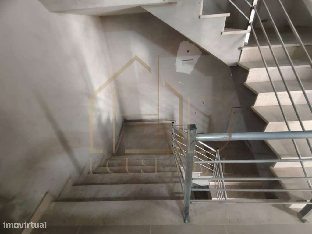 EXCELENTE Apartamento T3. Sta Marta do Pinhal. Corroios - Grande imagem: 3/35