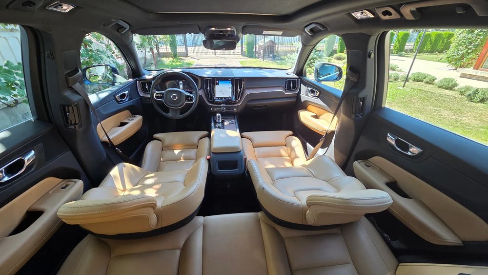 Volvo XC60 II [2017 - Prezent] 2018