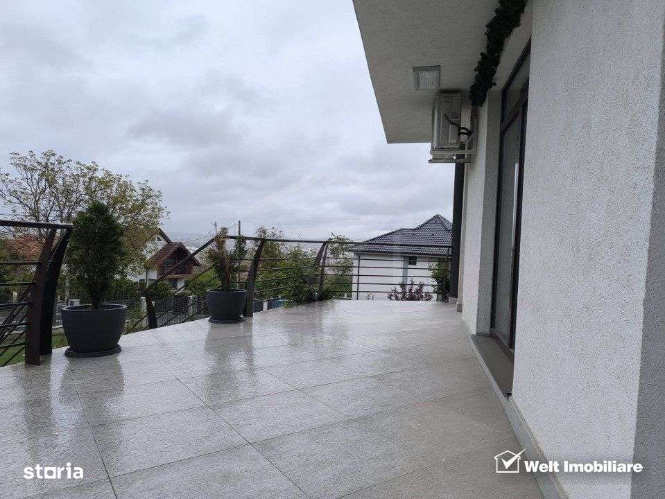 Casa-vila, 7 cam., 418 m.p., 2000 m.p. teren, Dambul Rotund, zona lini - Imagine principală: 1/19