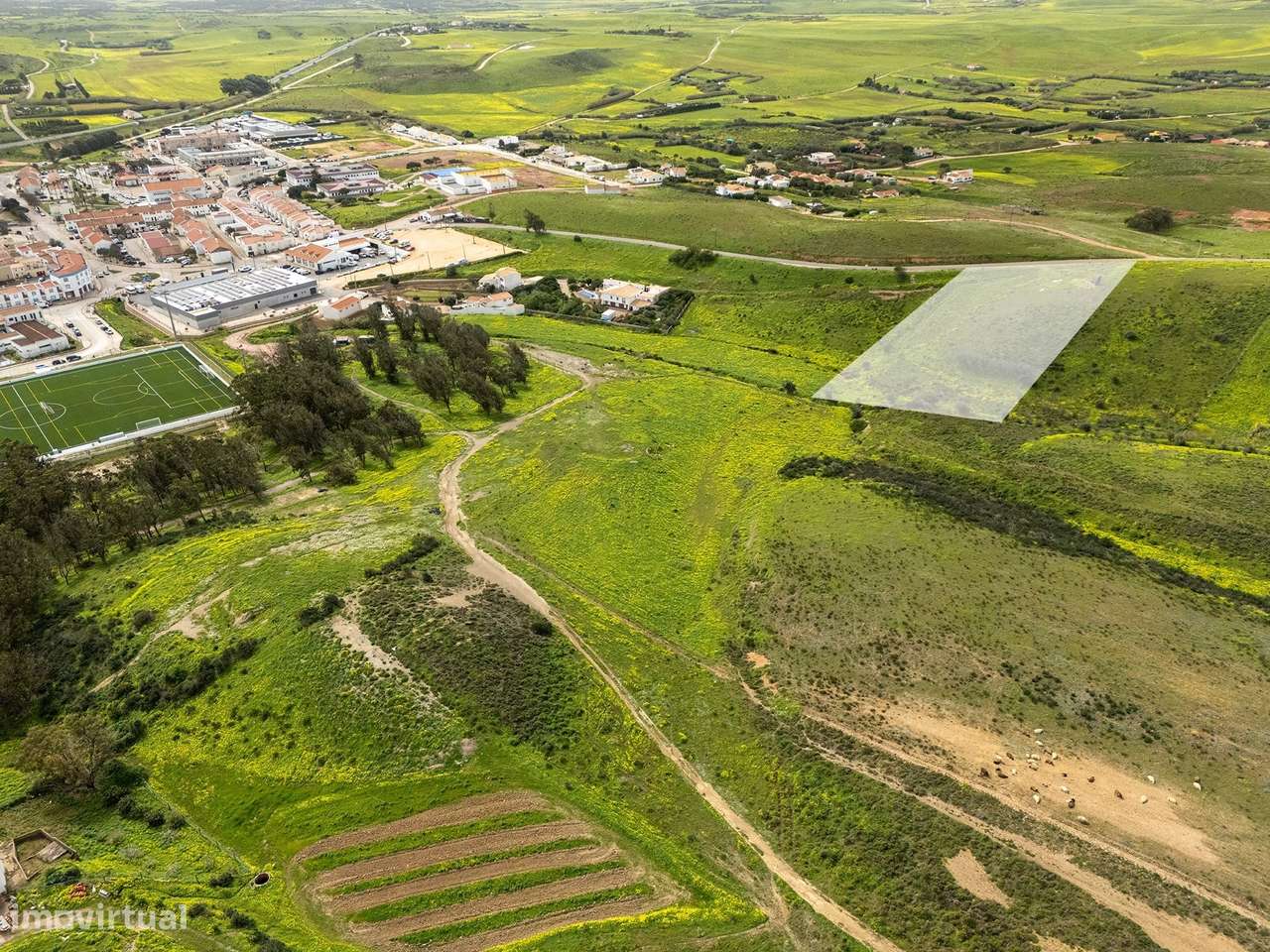 TERRENO RÚSTICO 5.560 m² + 50 m² RUÍNA, VILA DO BISPO - Grande imagem: 3/6
