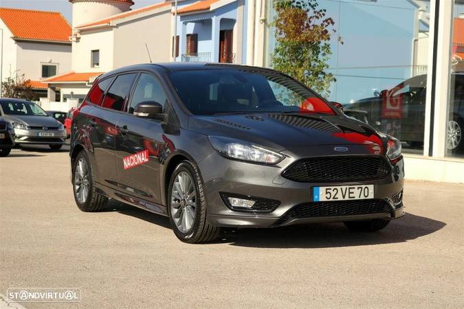 Ford Focus SW 1.5 TDCi EcoBlue ST-Line - 3