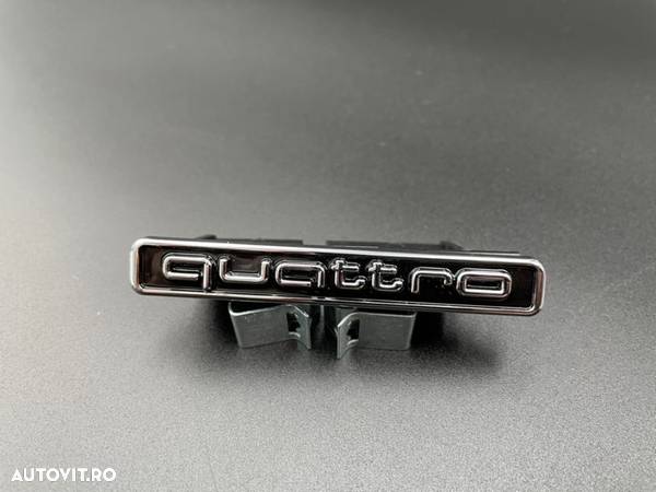 Emblema grila Audi Quattro Negru / Crom - 3