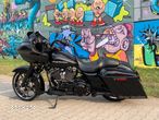 Harley-Davidson Touring Road Glide - 11