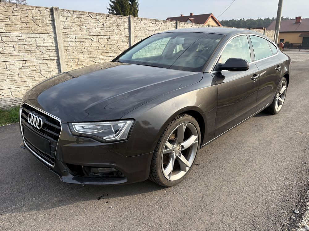 Audi A5 8T (2007-2016) 2.0 TDI DPF multitronic 2012
