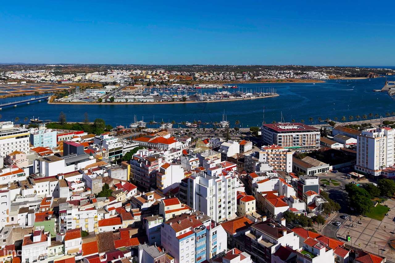 Viva o Encanto da Cidade Antiga - Apartamento com Tetos Altos e Muito-55