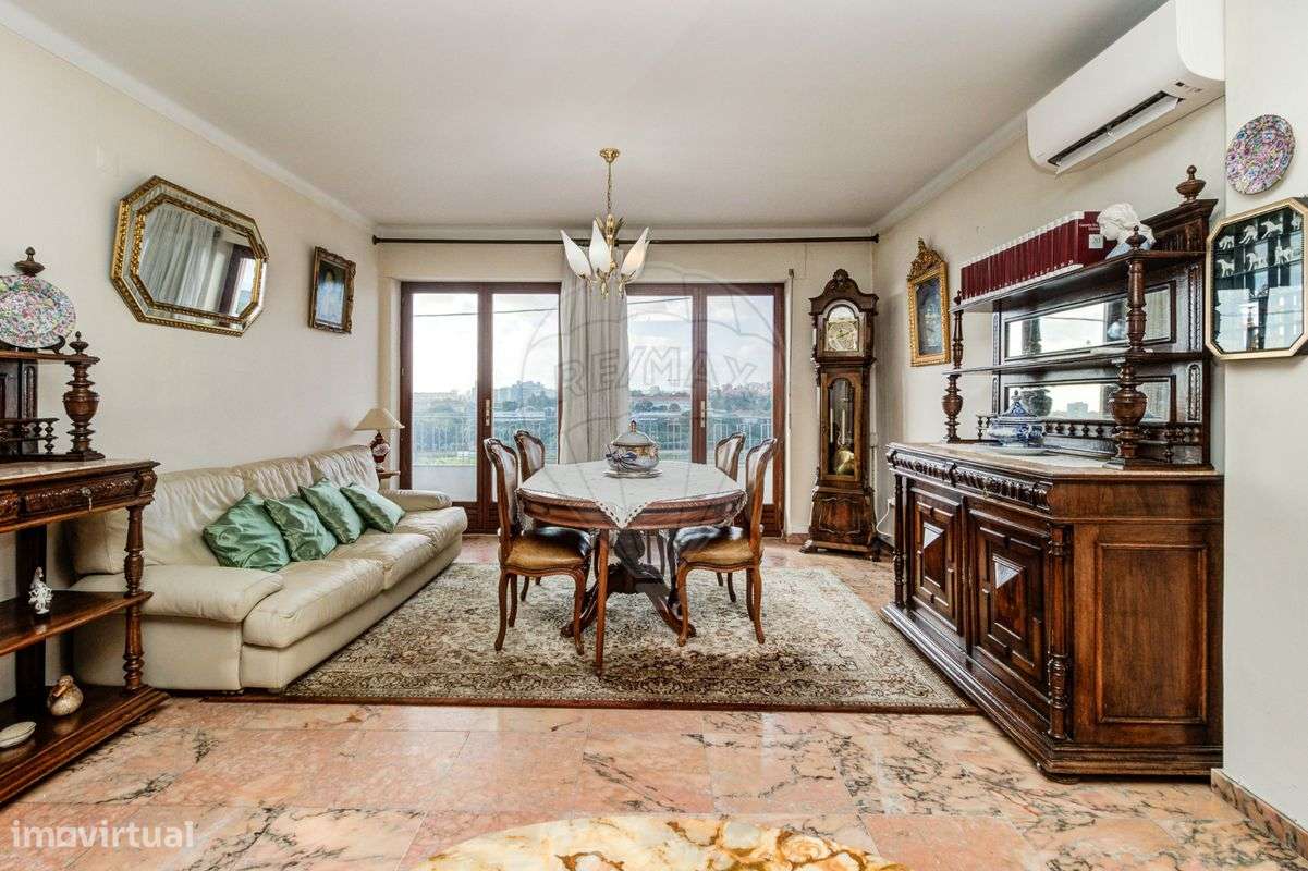 Moradia T6 para venda - Grande imagem: 5/39