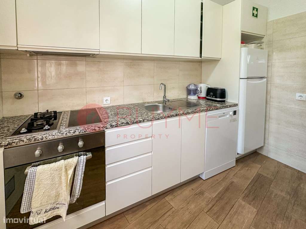 Moradia em Banda T2 em Condomínio com Piscina e Jardins | Vilamoura-3