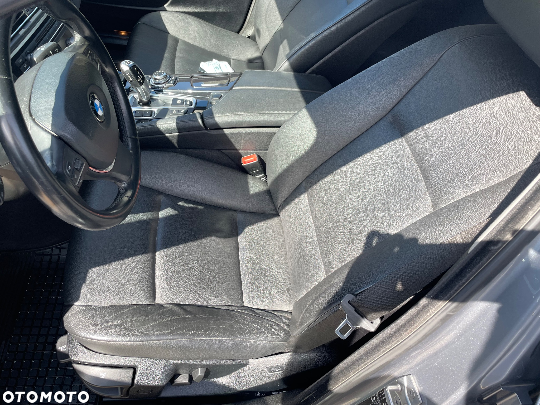 BMW Seria 5 530d Touring - 10