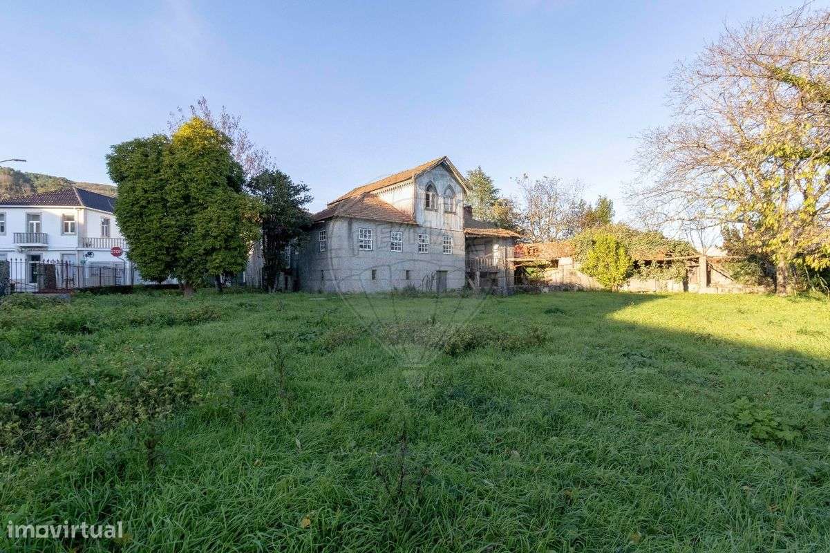 Moradia T5 para venda - Grande imagem: 4/5