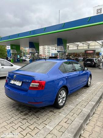 Skoda Octavia 1.5 TSI DSG Style - 6