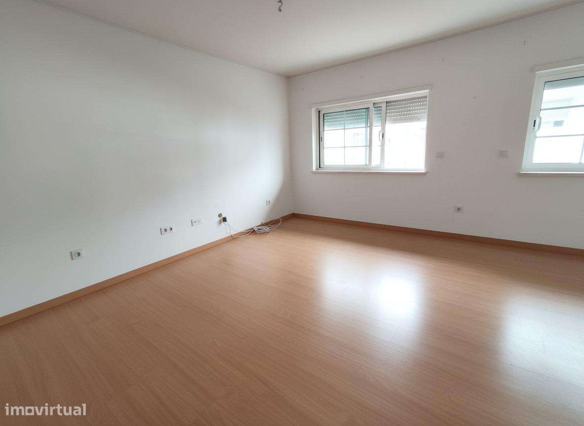 Apartamento Duplex em Palhas, Barreiro - Grande imagem: 4/23