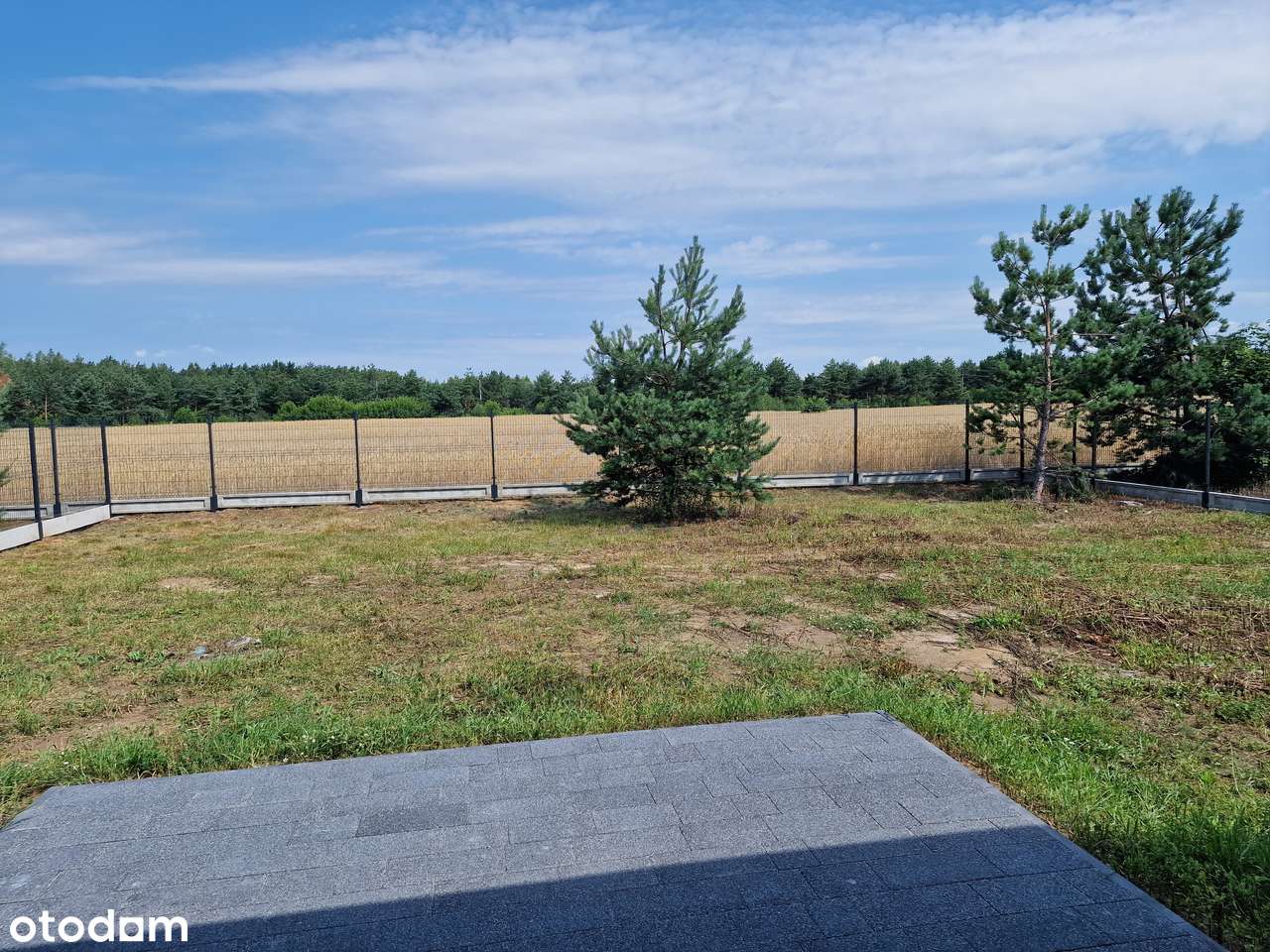 Nowoczesny Dom  z Wiatą Garażową-10