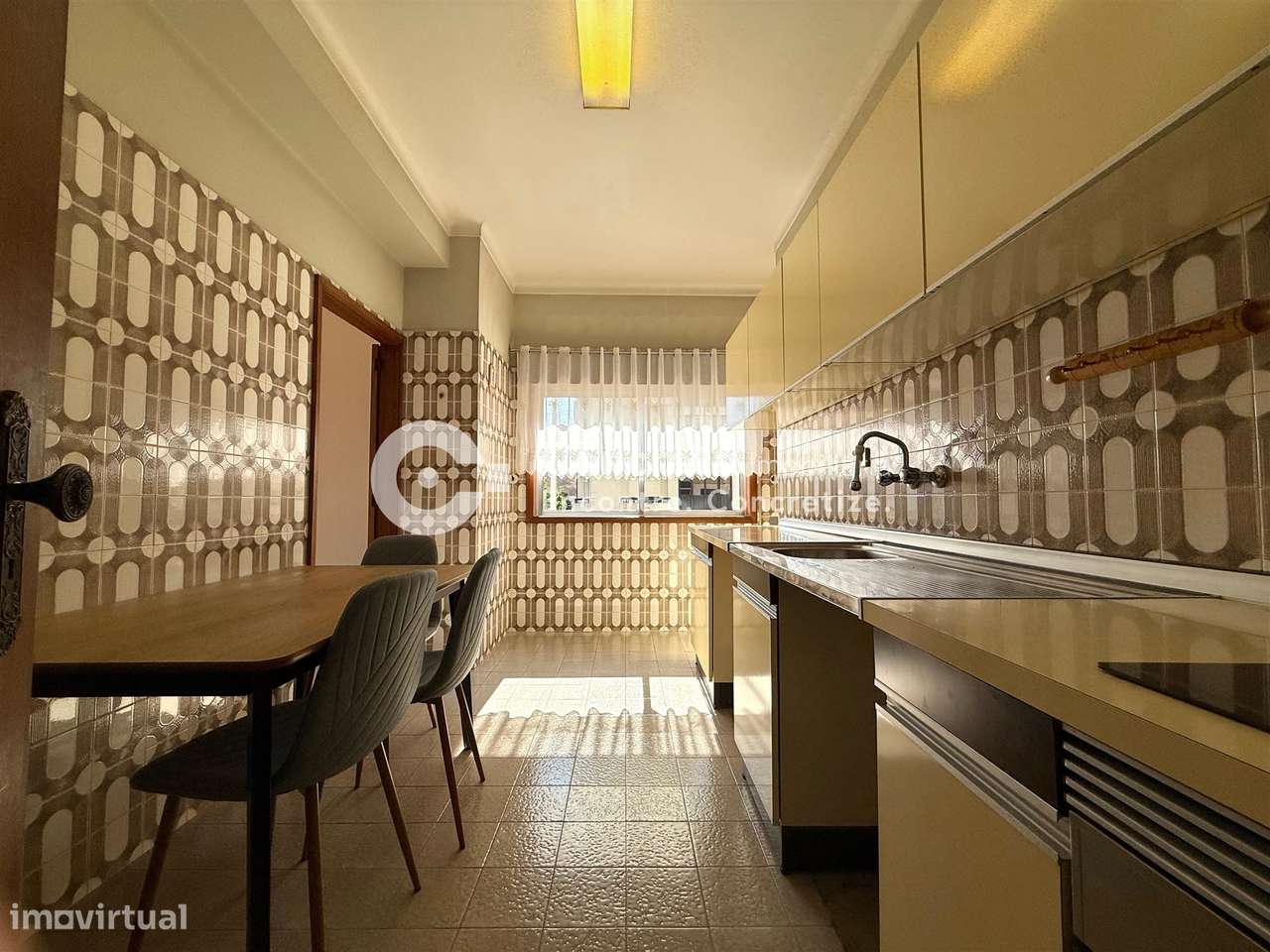 Apartamento T3 com lugar de garagem para arrendamento no centro de Bar - Grande imagem: 5/24