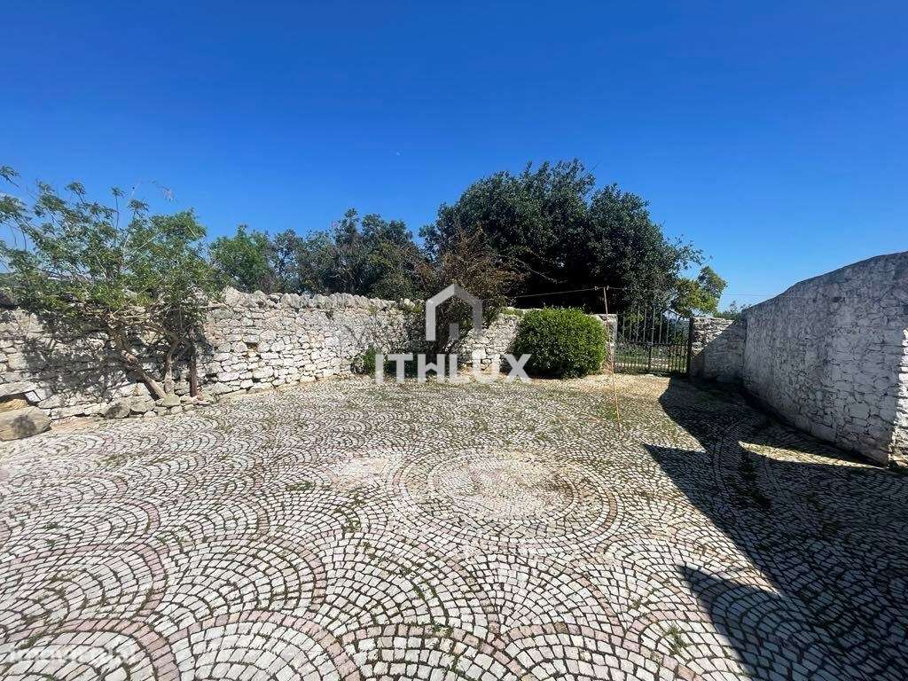 Charmosa Propriedade no Interior do Algarve com Grande Terreno, em Ago-27