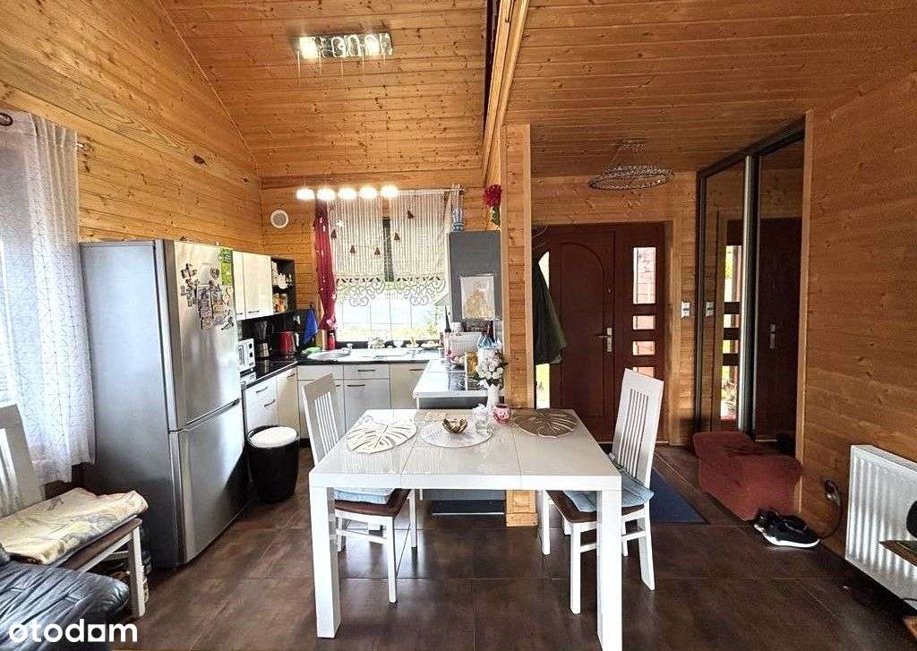 Piękny i klimatyczny dom w miejscowości nad jeziorem-9