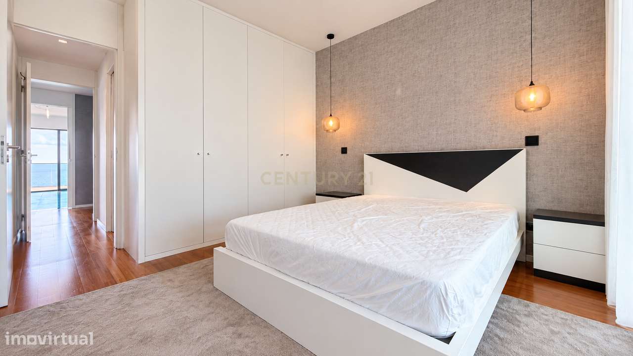 Luxury Property - Apartamento T3 no Edifício Astrolab – Vista Mar, Pis-16