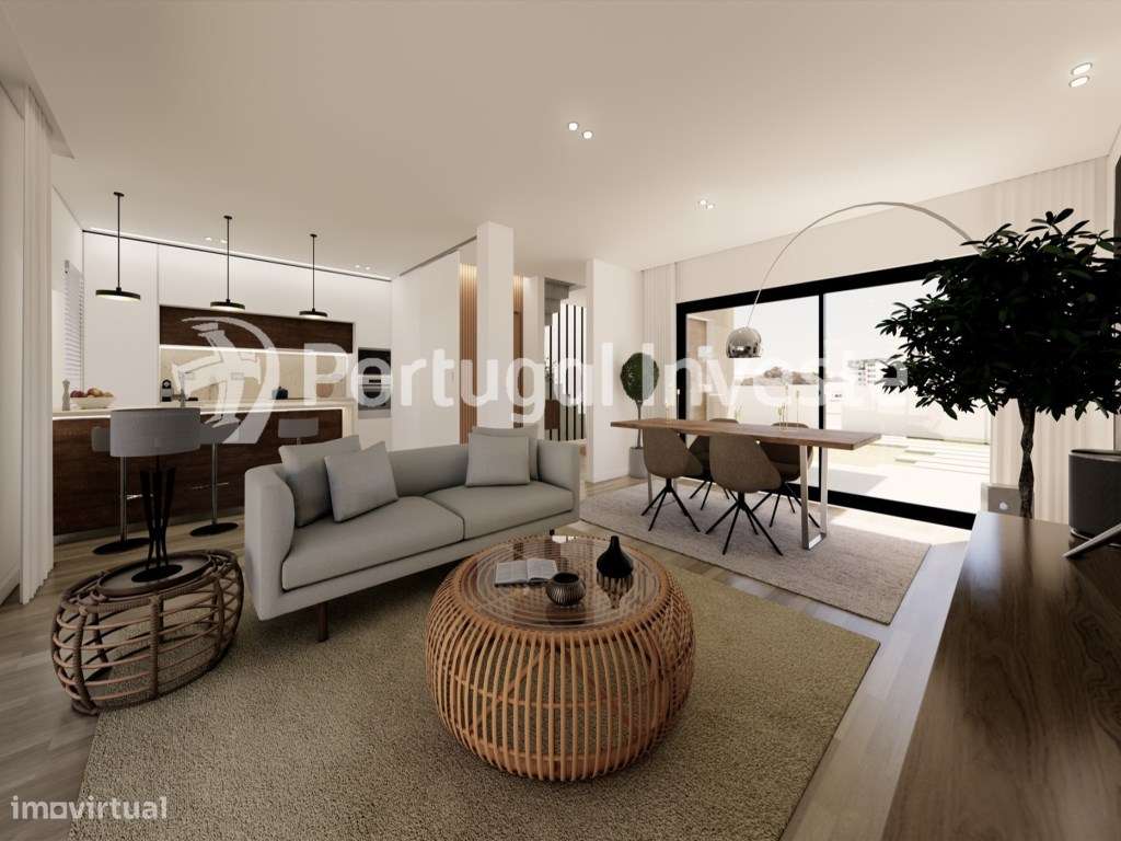 Vende 2 lotes para 2 moradias - T3 com 168m2 cada, Sobreda | Almada-8