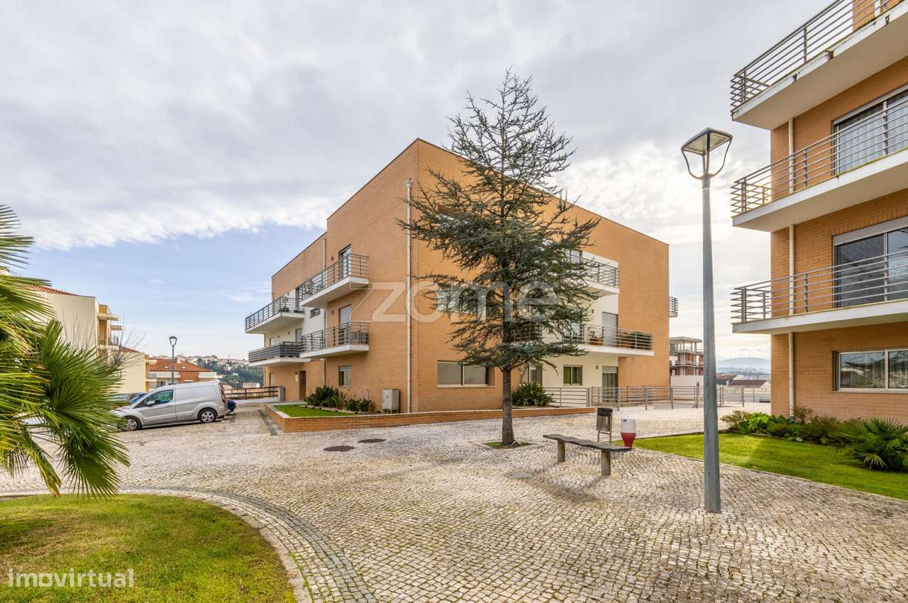 Apartamento T2 no Edifício Eden - Leiria-36