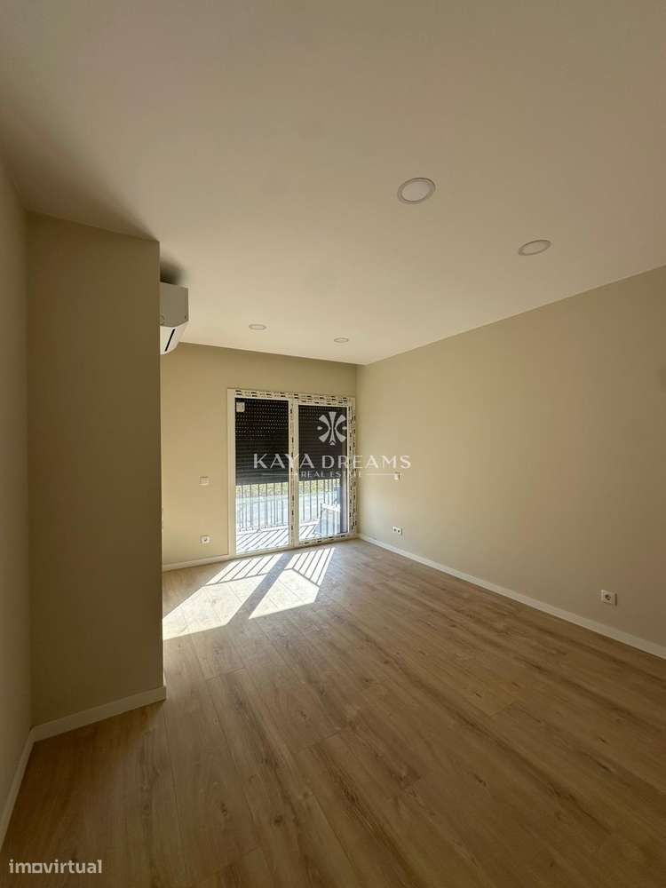 Moradia T5 com Piscina - Nova a estrear em Torres Vedras-20