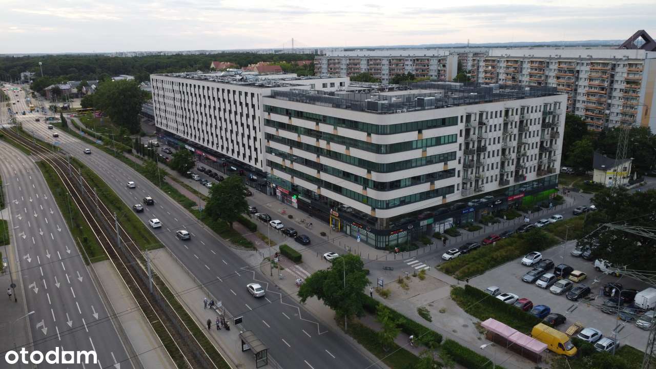 Sprzedam MIEJSCA POSTOJOWE (Podziemne + 3 Naziemne) Legnicka Street-2