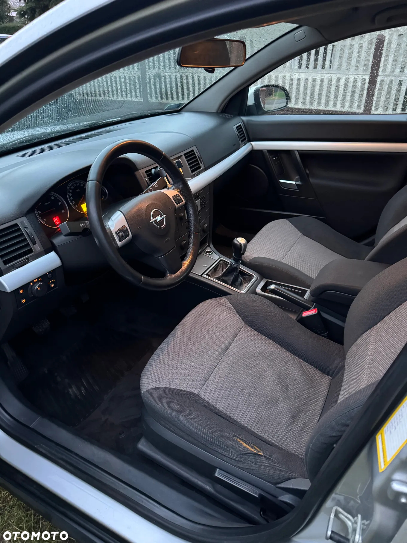 Opel Vectra 1.9 CDTI Essentia - 3